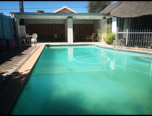 5 BEDROOM HOUSE FOR SALE IN WILKEVILLE